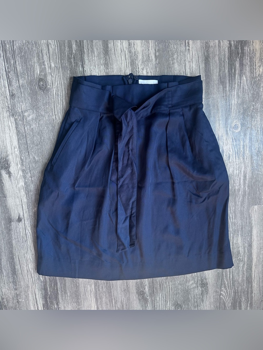 H&M Midi Pencil Skirt Size 2 Tie Front Navy Blue mid Length Relaxed Fit Skirt